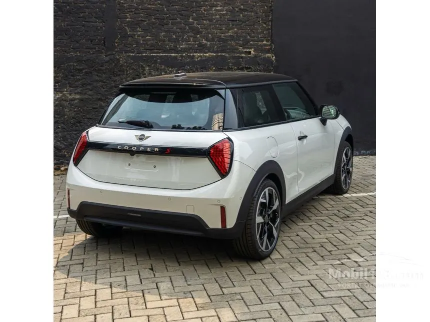 2024 MINI Cooper S 3 Door Hatchback