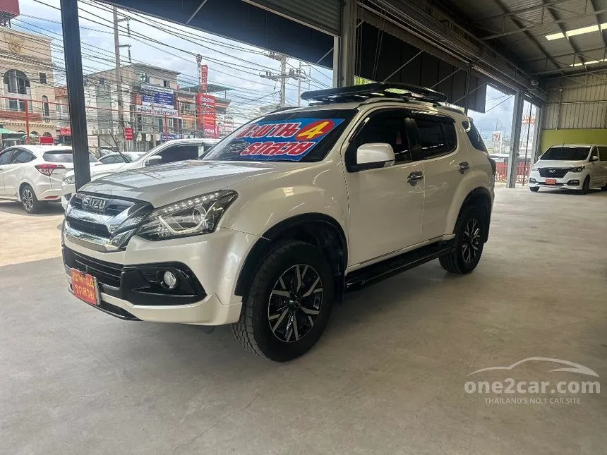 2019 Isuzu MU-X The Onyx SUV
