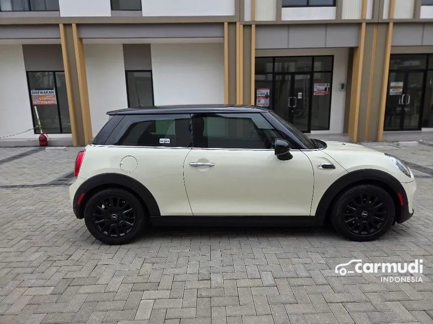 2017 MINI Cooper 3 Door Hatchback