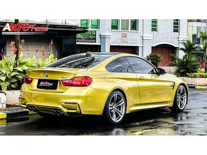 Jual Mobil BMW M4 2014 3.0 di DKI Jakarta Automatic Coupe Kuning Rp 1 ...