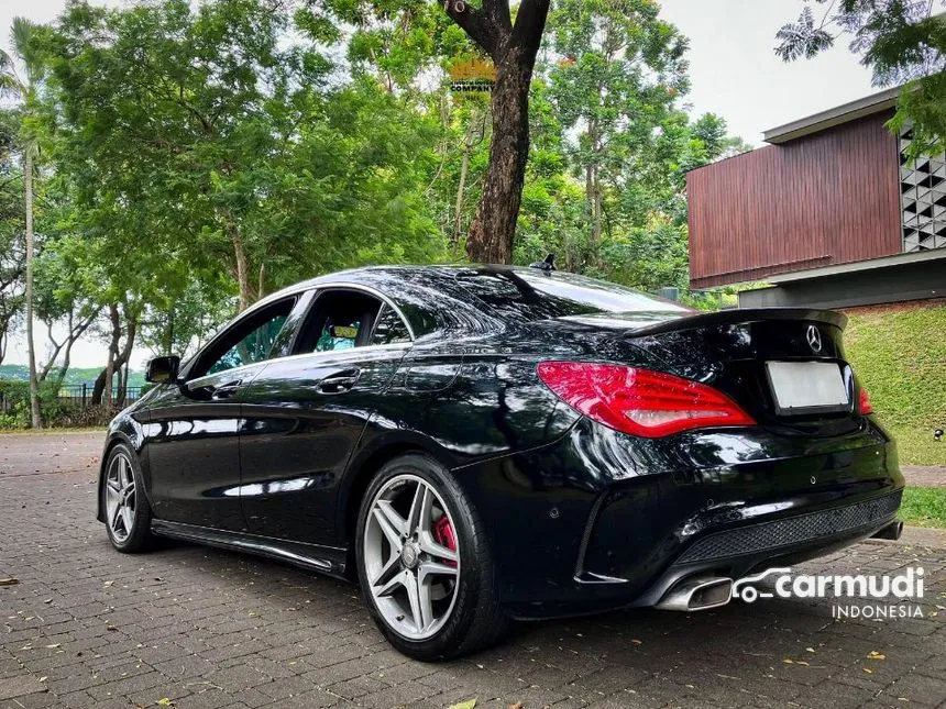 2015 Mercedes-Benz CLA200 Sport Coupe