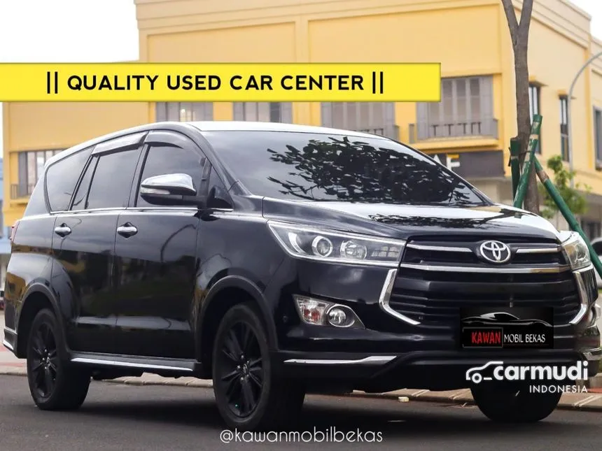 Jual Mobil Toyota Innova Venturer 2017 2.0 di DKI Jakarta Automatic Wagon Hitam Rp 275.000.000