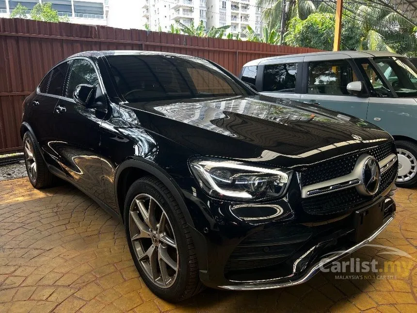 2020 Mercedes-Benz GLC300 4MATIC AMG Line Coupe