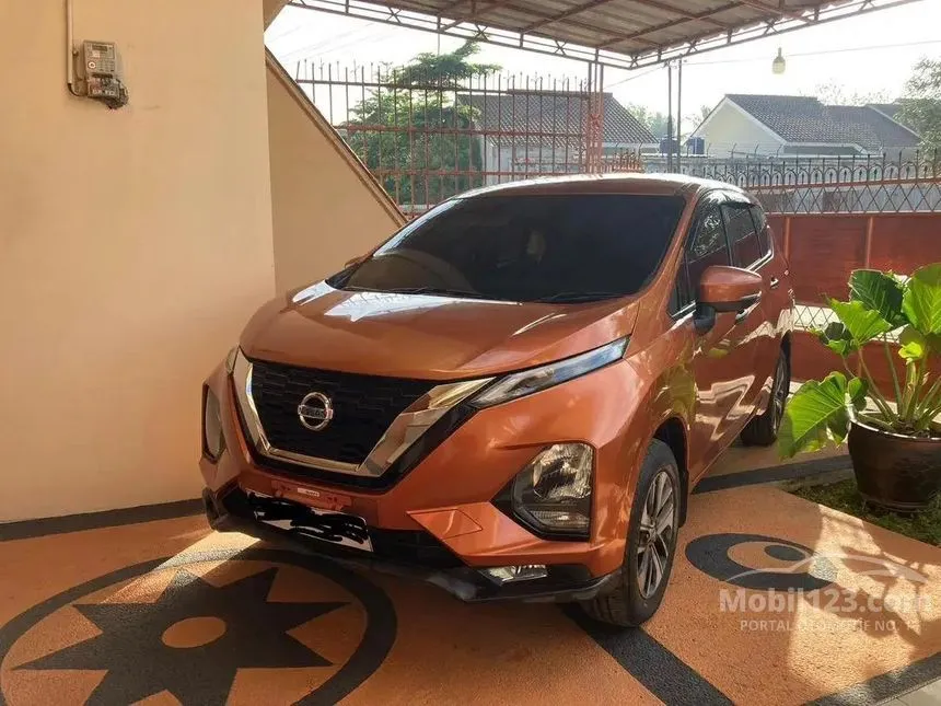 Jual Mobil Nissan Livina 2019 EL 1.5 di Lampung Automatic Wagon Orange Rp 189.000.000