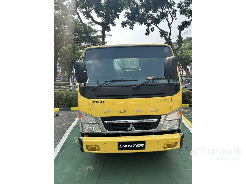 Jual Mobil Mitsubishi Canter 2023 FE 71 3.9 di Banten Manual Trucks Kuning Rp 195.000.000
