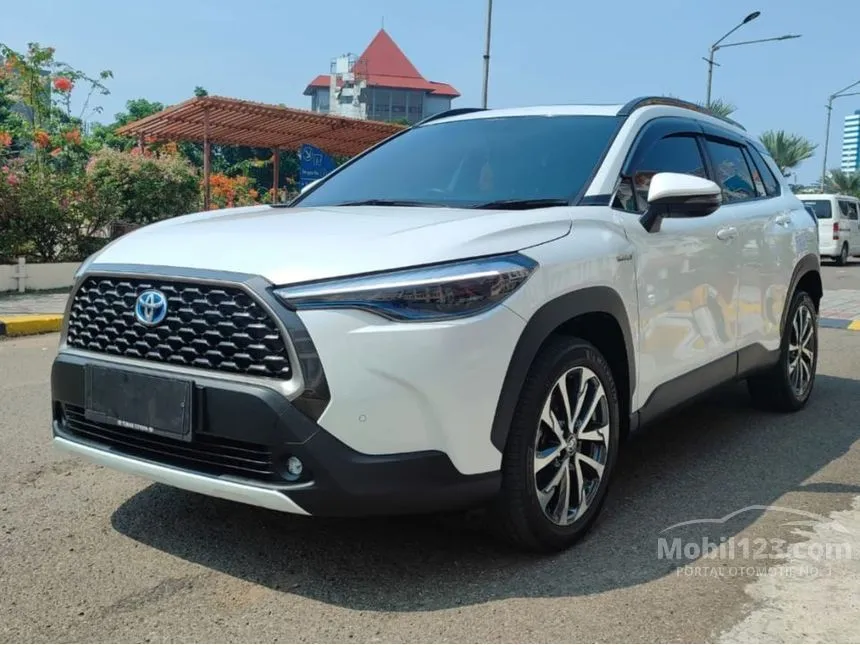 Jual Mobil Toyota Corolla Cross 2020 Hybrid 1.8 di DKI Jakarta Automatic Wagon Putih Rp 370.000.000