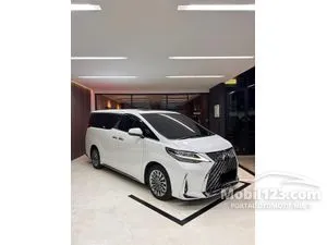 2020 Lexus LM 350 3.5 7 Seater MPV