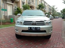2011 Toyota Fortuner 2.5 G SUV