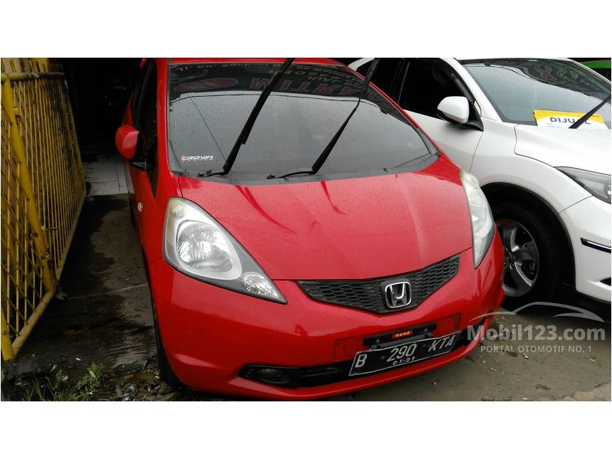 Jual Mobil  Honda Jazz  2011 S 1 5 di Banten  Automatic 