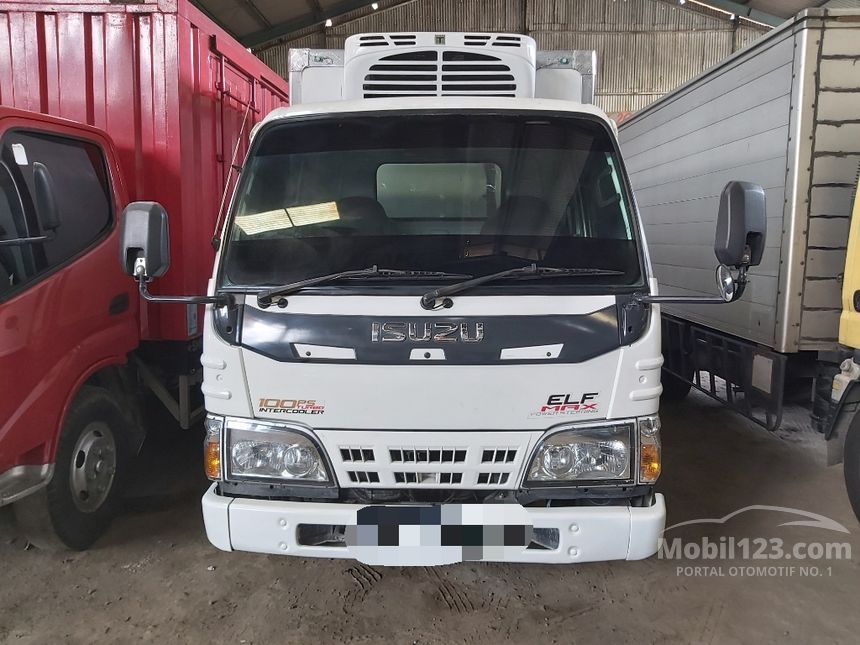 Jual Mobil Isuzu Elf 2013 2.8 Truck 2.8 di Jawa Timur Manual Trucks 