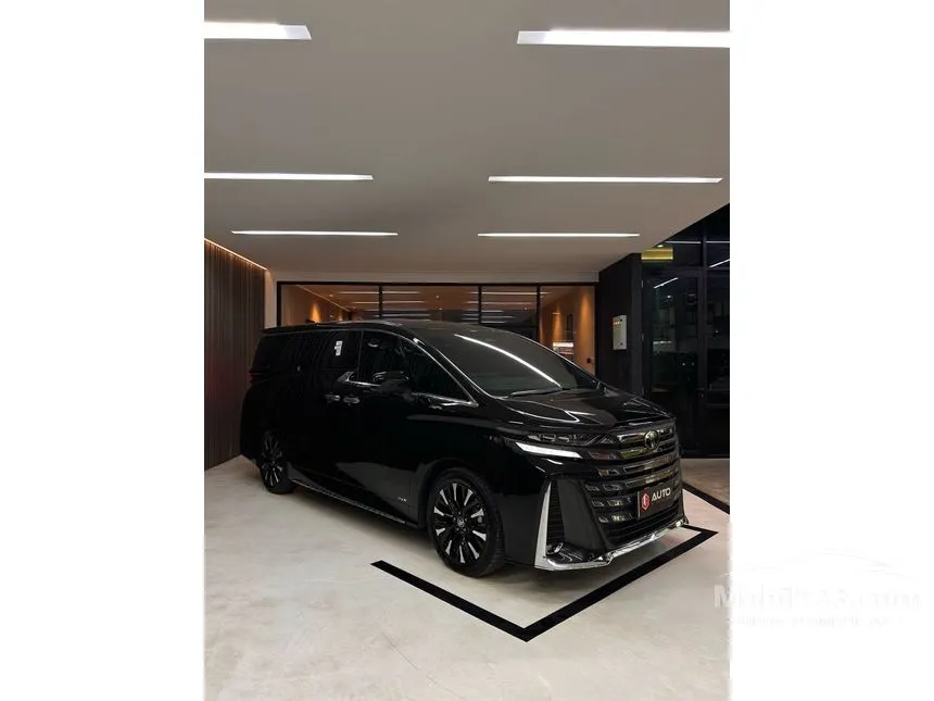 2024 Toyota Vellfire HEV VIP (Premium Color) MPV