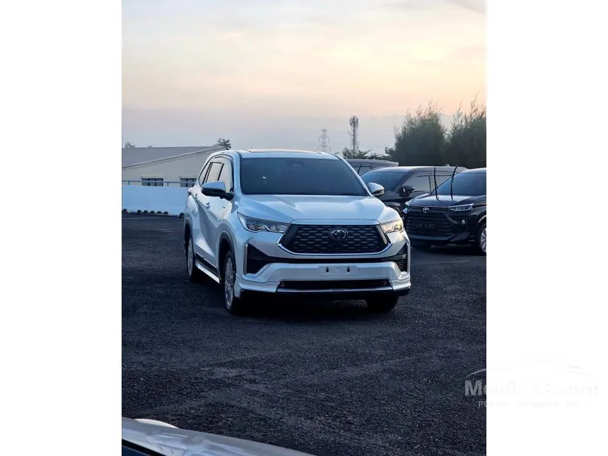 2026 Toyota Kijang Innova Zenix Q HV TSS ( Premium Color) MPV