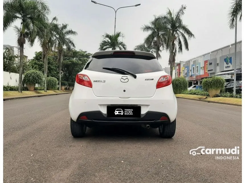 2012 Mazda 2 S Hatchback