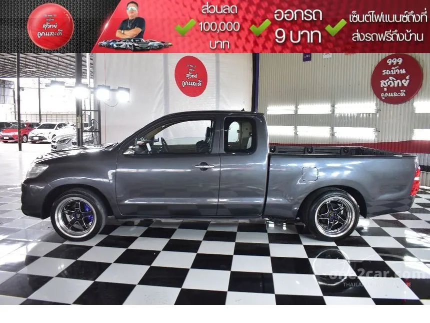 2013 Toyota HILUX VIGO Champ E Smart Cab Pickup