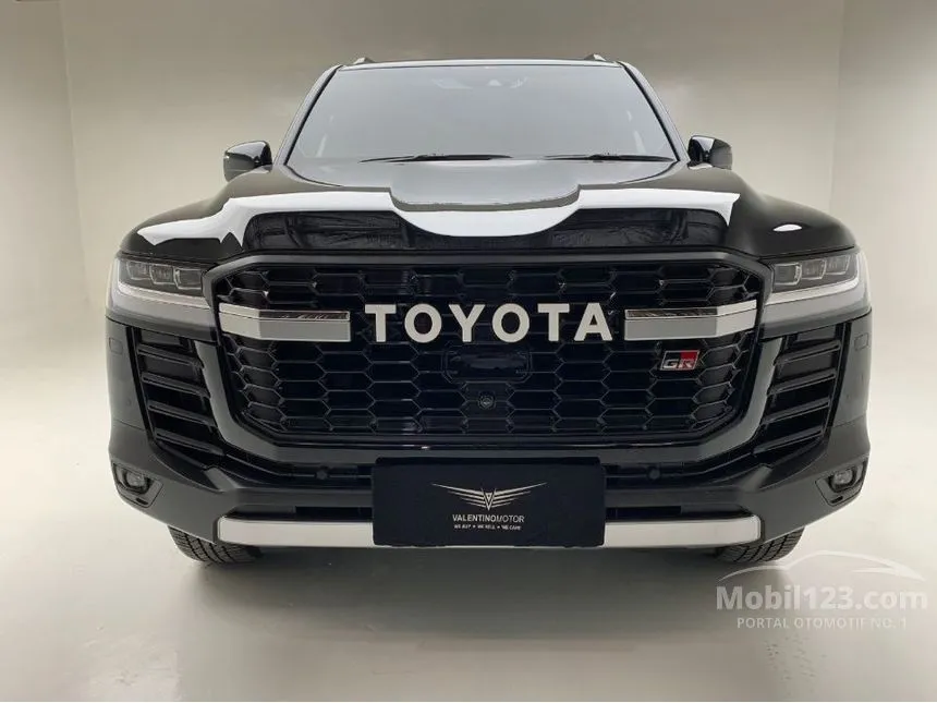 Jual Mobil Toyota Land Cruiser 2023 300 GR