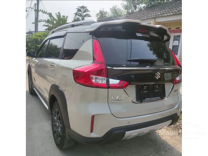Jual Mobil Suzuki XL7 2024 ALPHA Hybrid 1.5 di Banten Automatic Wagon Lainnya Rp 270.000.000
