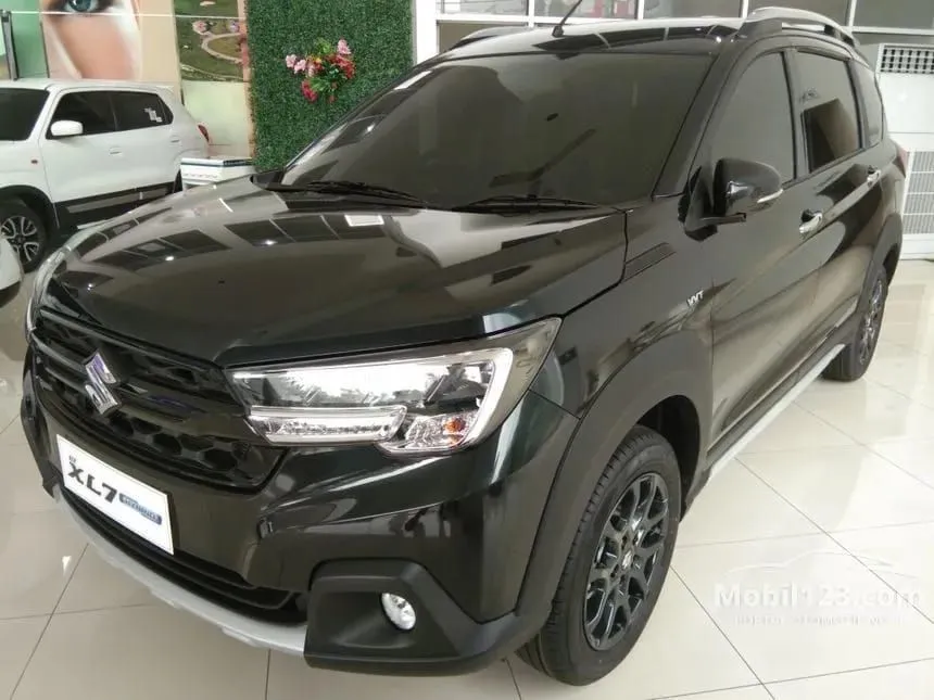 Jual Mobil Suzuki XL7 2024 Zeta 1.5 di DKI Jakarta Automatic SUV Hitam Rp 240.000.000