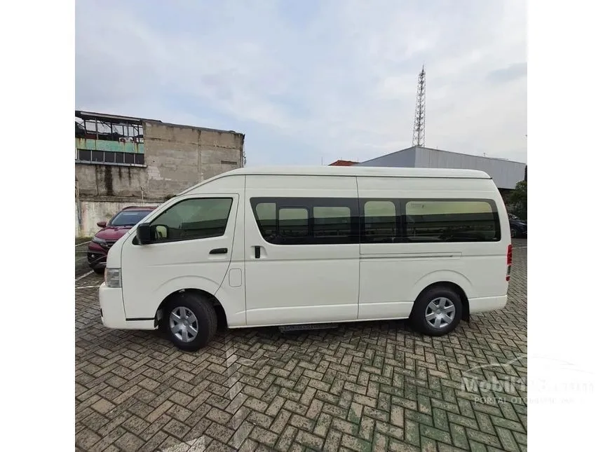 Jual Mobil Toyota Hiace 2024 Commuter 3.0 di DKI Jakarta Manual Van Wagon Putih Rp 546.400.000