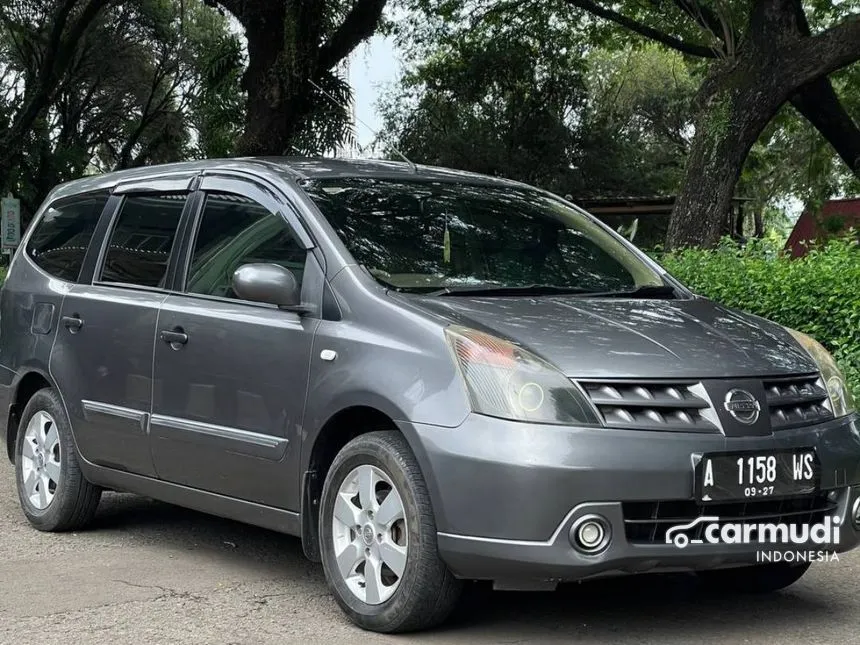 2010 Nissan Grand Livina XV MPV