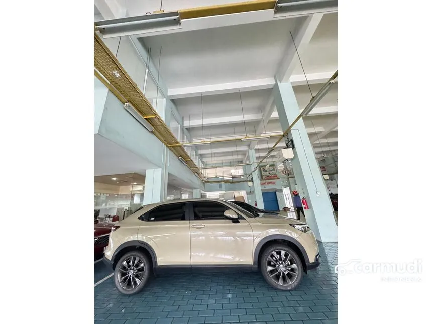 2025 Honda HR-V e:HEV SUV