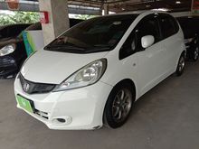 2011 Honda Jazz 1.5 (ปี 08-14) S i-VTEC Hatchback AT