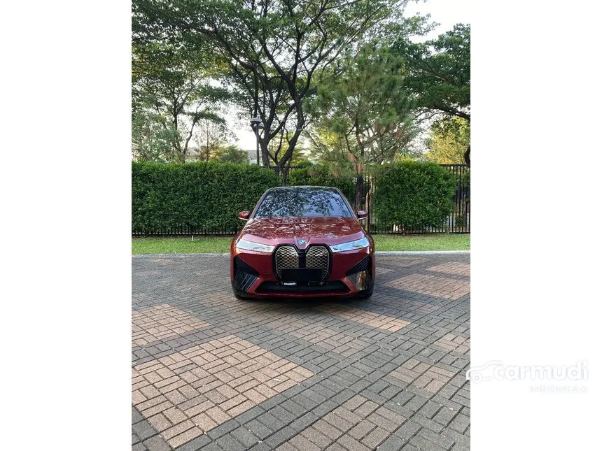 Jual Mobil BMW iX 2023 xDrive40 Sport di DKI Jakarta Automatic Wagon Marun Rp 1.699.000.000