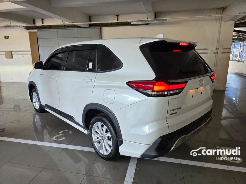 2025 Toyota Kijang Innova Zenix V HV (Premium Color) MPV