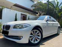 2013 BMW 520i 2.0 Luxury Sedan ATPM F10 Register 2014 Siap Pakai TDP 100 JT Harga Miring Bisa Nego 520 i ny segera bawa pulang 528i