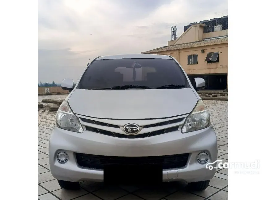 Jual Mobil Daihatsu Xenia 2013 M Deluxe Airbag 1.0 di Banten Manual MPV Silver Rp 80.000.000