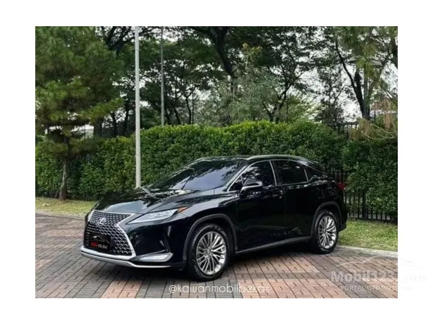 Jual Mobil Lexus RX 300 2019 Luxury 2.0 di Banten Automatic SUV Hitam Rp 825.000.000