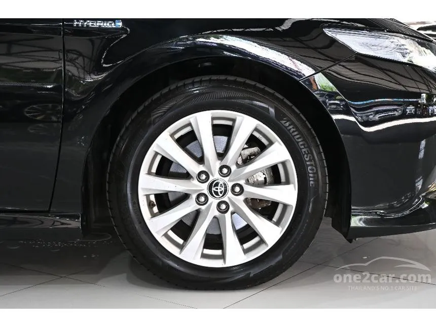 2020 Toyota CAMRY Hybrid Sedan