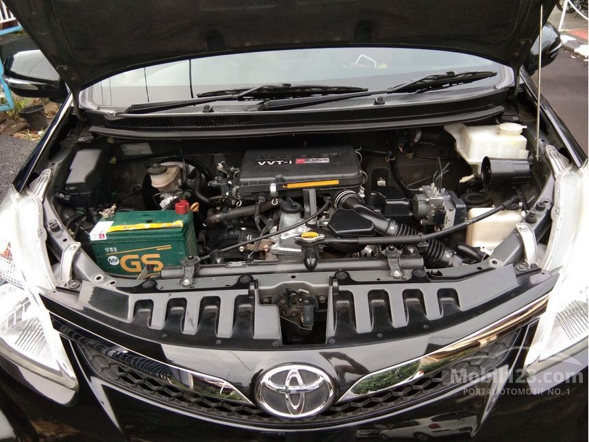 2014 Toyota Avanza Luxury Veloz MPV