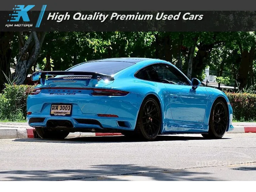 2017 Porsche 911 Carrera 4 GTS Coupe