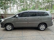 2010 Toyota Kijang Innova 2.5 G MPV