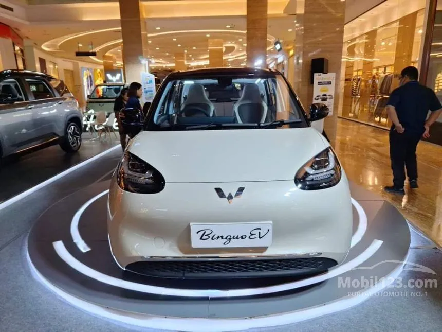Jual Mobil Wuling Air EV 2025 Lite Standard Range di DKI Jakarta Automatic Hatchback Lainnya Rp 303.000.000