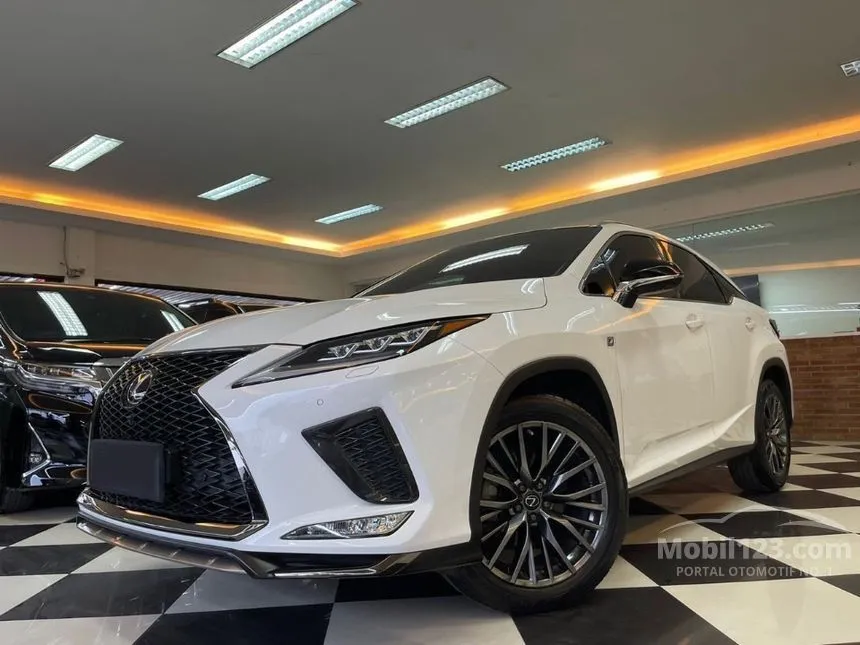Jual Mobil Lexus RX 300 2020 F Sport 2.0 di DKI Jakarta Automatic SUV Putih Rp 1.025.000.000