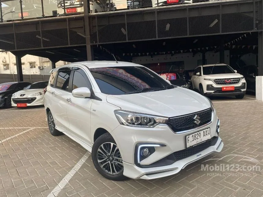 Jual Mobil Suzuki Ertiga 2023 Sport Hybrid 1.5 di Jawa Barat Automatic MPV Putih Rp 223.000.000
