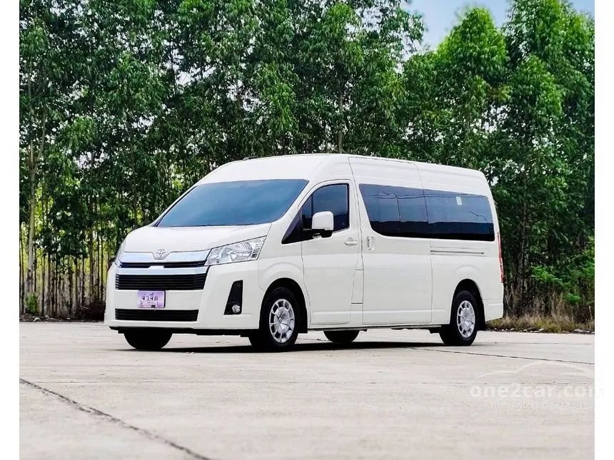2020 Toyota Commuter Van
