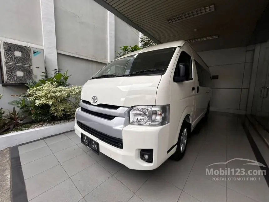 Jual Mobil Toyota Hiace 2025 Premio 2.8 di DKI Jakarta Manual Van Putih Rp 559.800.000