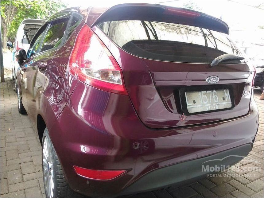 Jual Mobil Ford Fiesta 2011 Trend 1.4 di Jawa Timur Jual Mobil Ford Fiesta 2011 Trend 1.4 di Jawa Timur