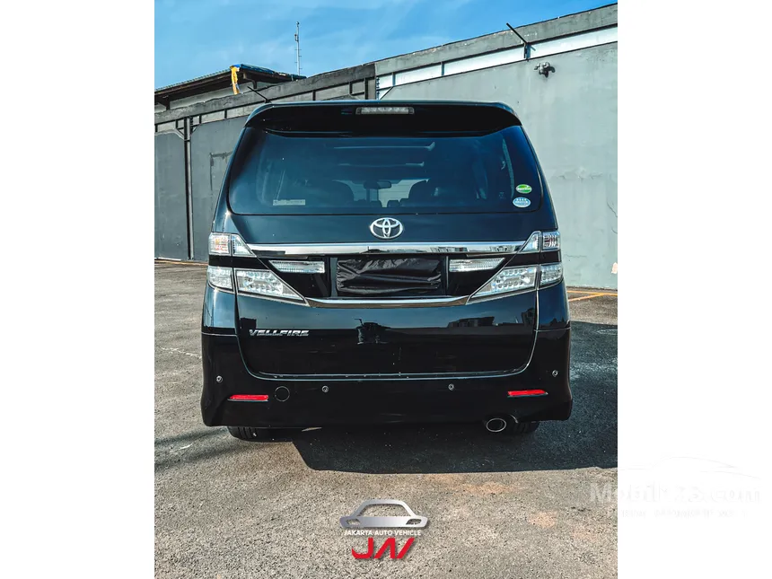 2014 Toyota Vellfire ZG MPV