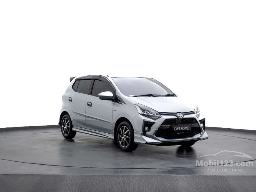 Jual Mobil Toyota Agya 2022 GR Sport 1.2 di Banten Automatic Hatchback Silver Rp 146.000.000