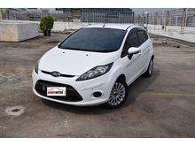 2012 Ford Fiesta 1.4 Trend Hatchback Matik Putih Tahun 2012
