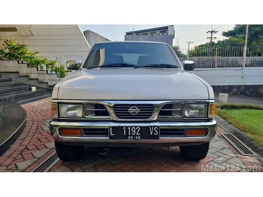 Jual Mobil Nissan Terrano 1998 SGX 2.4 di Jawa Timur Manual SUV Silver Rp 99.000.000