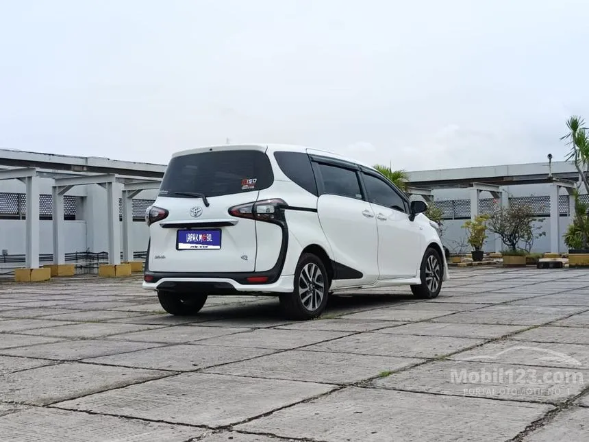 2017 Toyota Sienta Q MPV