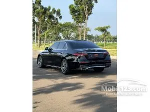 2022 Mercedes-Benz E300 2.0 AMG Line Sedan