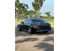 2022 Mercedes-Benz E300 2.0 AMG Line Sedan