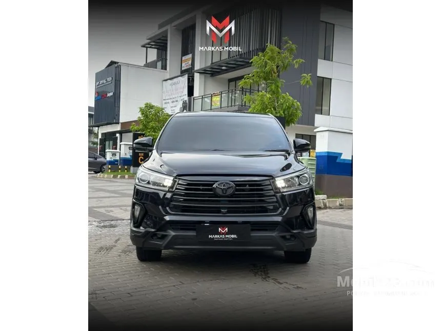 2022 Toyota Kijang Innova Venturer MPV