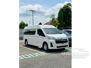 2026 Toyota Hiace 3.0 Commuter Van