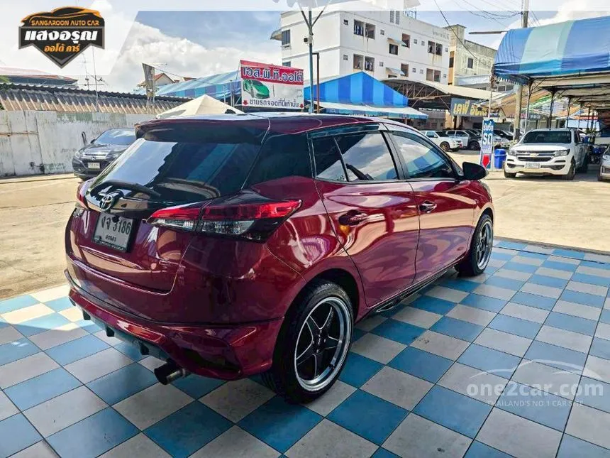 2021 Toyota YARIS Sport Hatchback